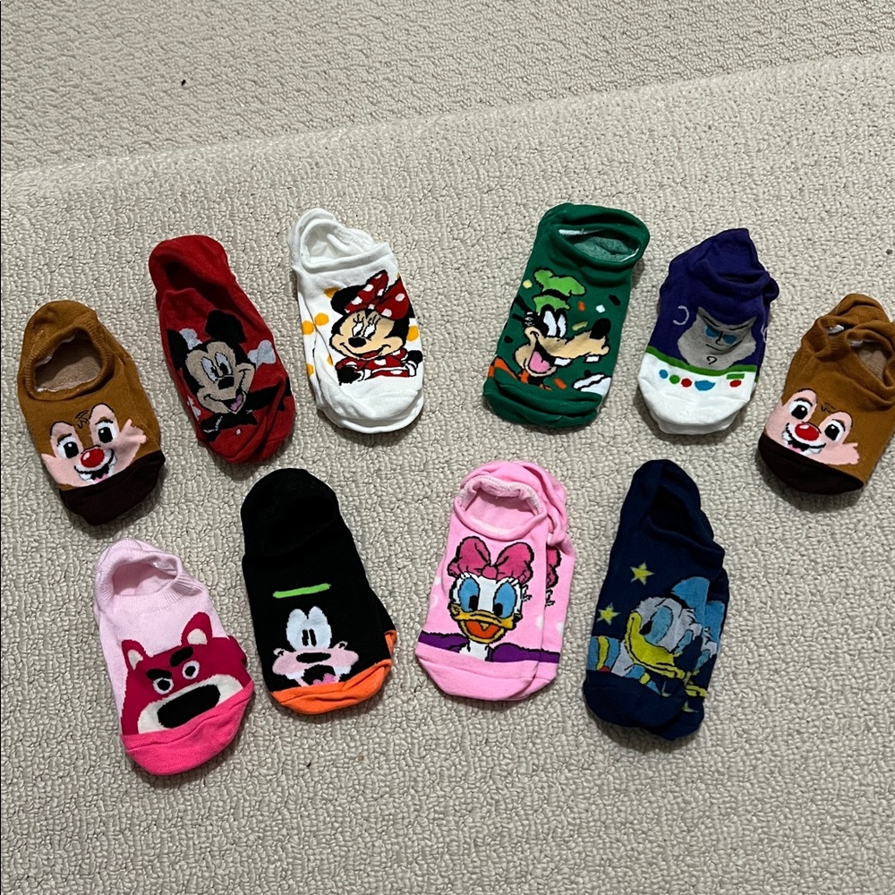 NWT - Disney No Show Colorful Cartoon Character Socks Set - 10 Pairs